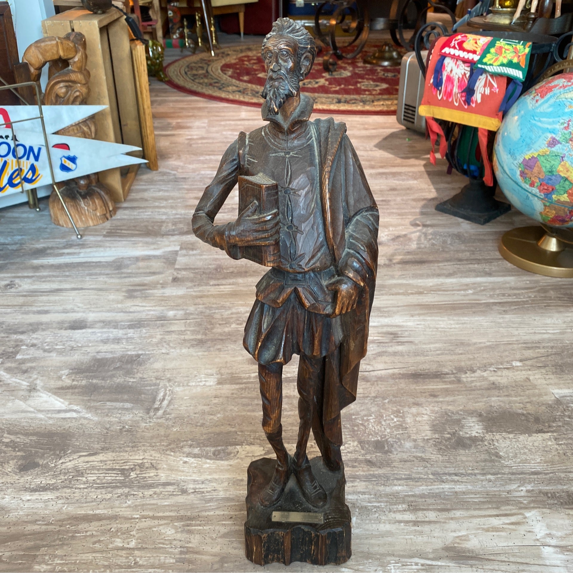 Shakespeare 22” | Beach Avenue Vintage Emporium